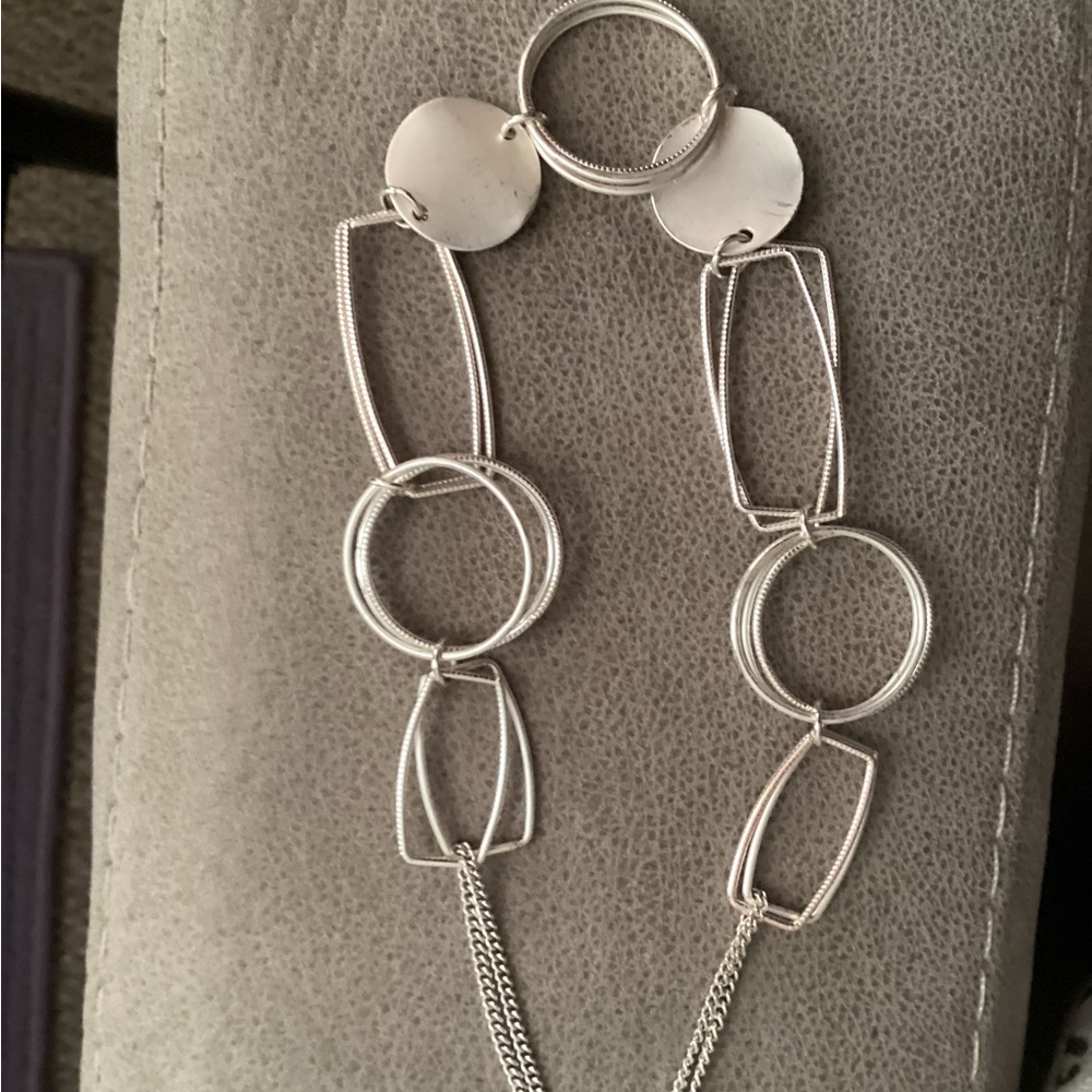 2 silver necklaces - Picture 4 of 4